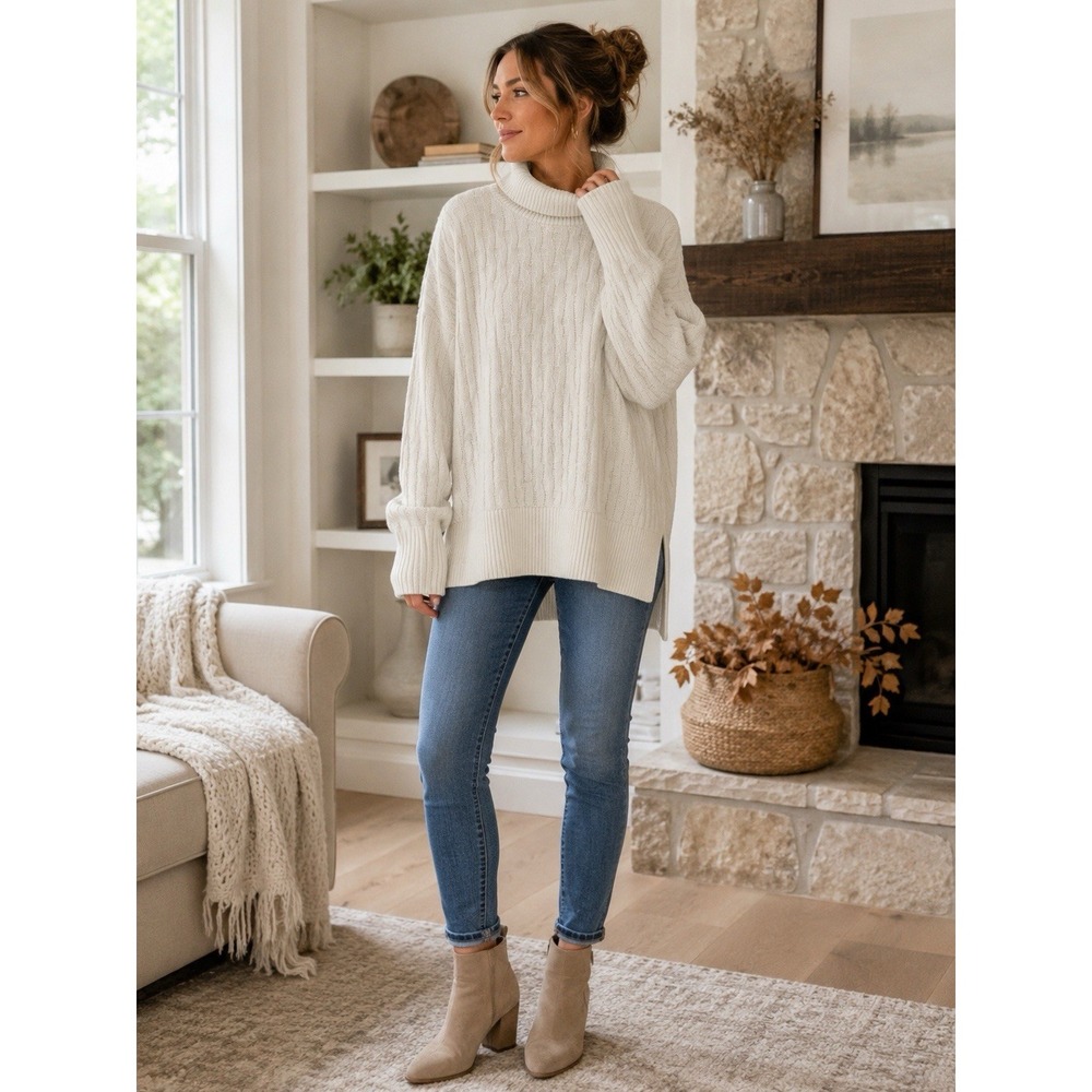 Lululemon Cable Knit Relaxed Fit Sweater M Bone Oversized Turtleneck LW3GRMS